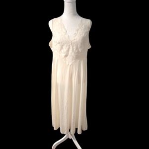 Adonna polyester lace cream womens long night gown size large